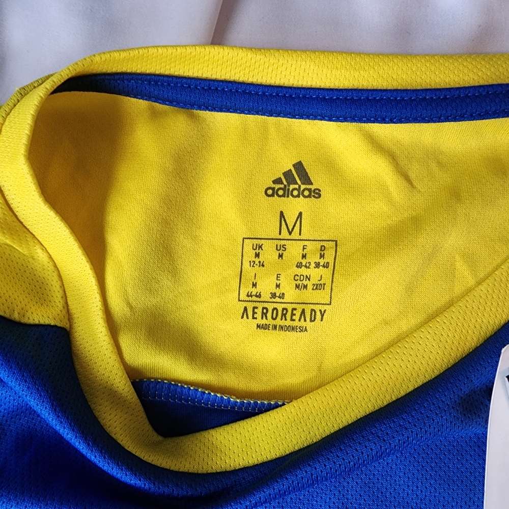 Adidas Blue and Yellow Long Sleeve 2020 Half Marathan NWT - Picture 5 of 9